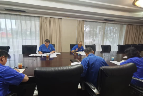 伟德国际1949召开“7•20”特大暴雨灾害追责问责案件以案促改专题民主生活会