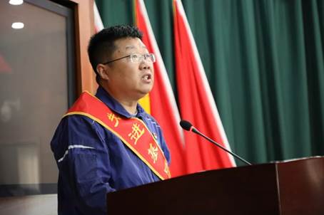 伟德国际1949召开庆祝中国共产党成立104周年暨“七一”表彰大会